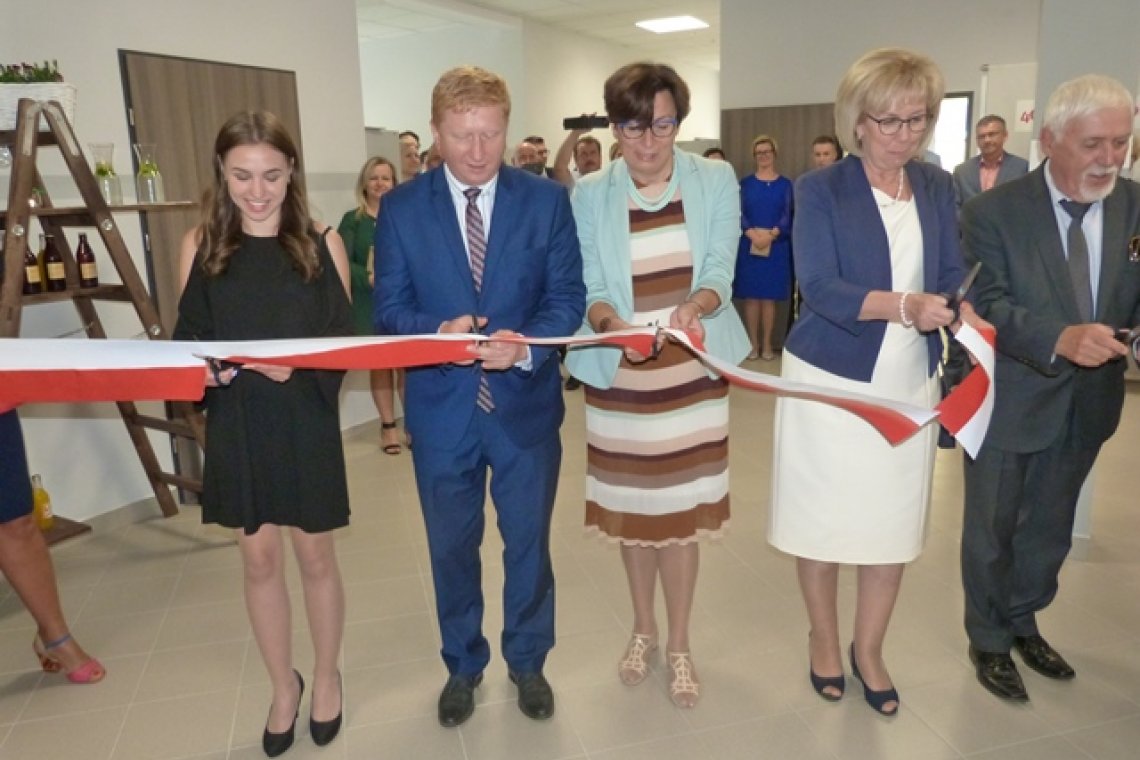 Uroczyste otwarcie kompleksu 5 pracowni zawodowych wraz z łącznikiem w Powiatowym Zespole Szkół nr 2 w Rumi